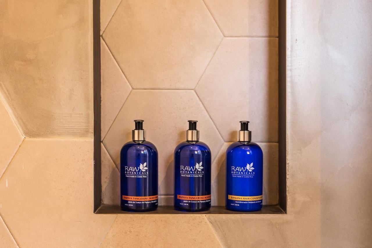 Mother Earth Luxury Boutique Hotel, Restaurant & Spa (Adults Only) Tamarindo Buitenkant foto